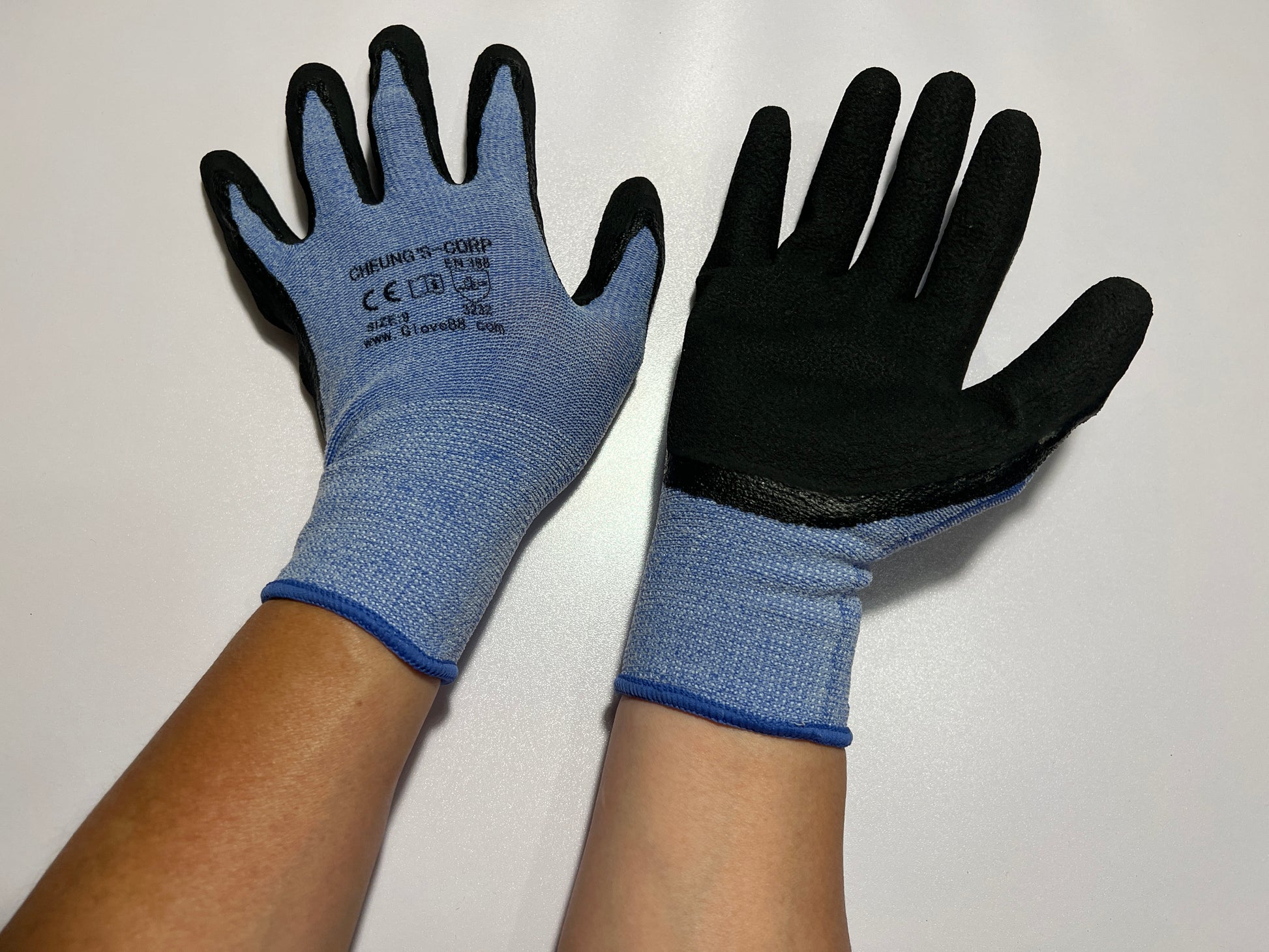 https://www.glove88.com/cdn/shop/files/10d_blue.jpg?v=1687648193&width=1946